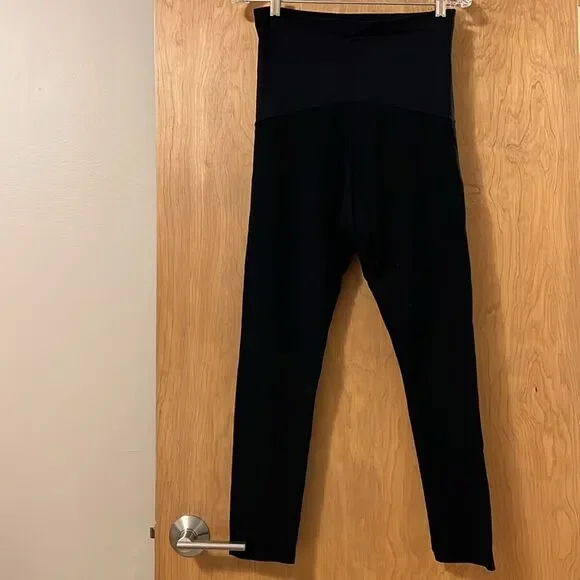 Sandpiper Maternity Leggings - Picture 2 of 5